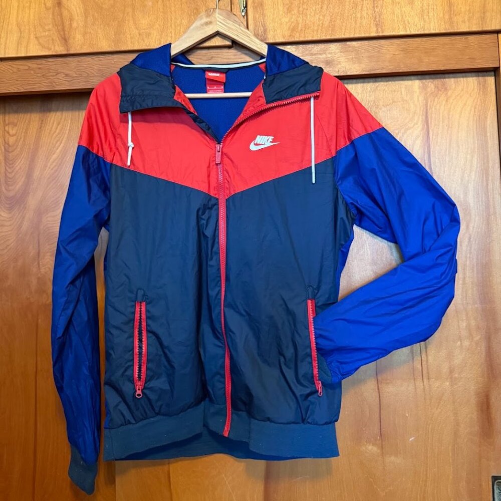 Nike Sportswear Windrunner Color-Block Windbreaker Jacket